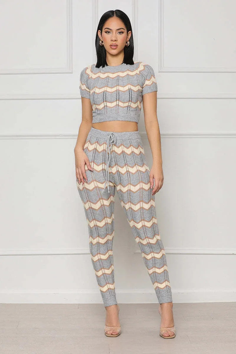 Women's Spring Colour Matching Woolen Suit Wave Pattern Tight Knit Two-Piece Set - Shello's Creative Boutique