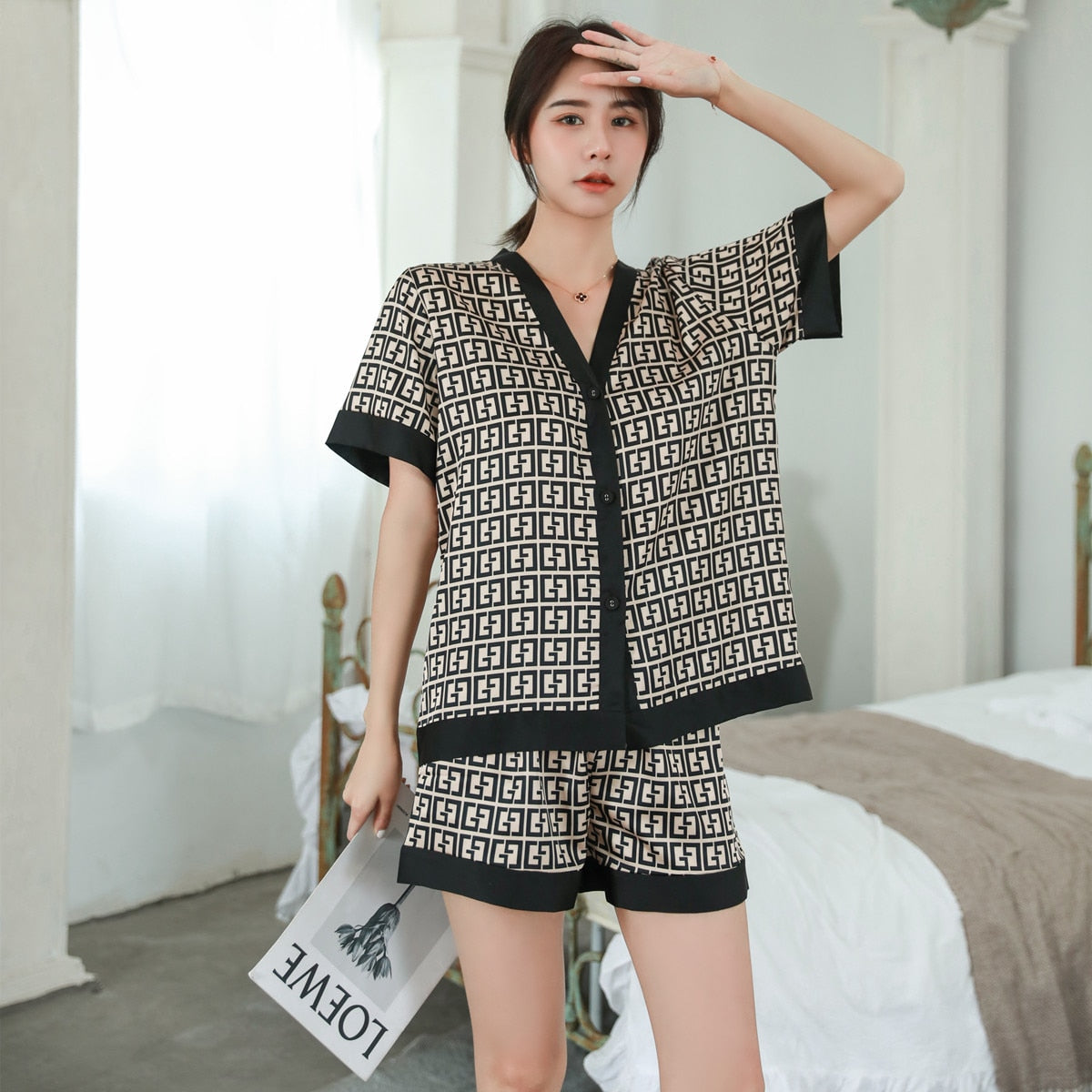 QSROCIO Women's Pajamas Set Luxury Fashion Cross Letters Print Short Sleeve Sleepwear Silk Like Leisure Home Clothes Nightwear eprolo