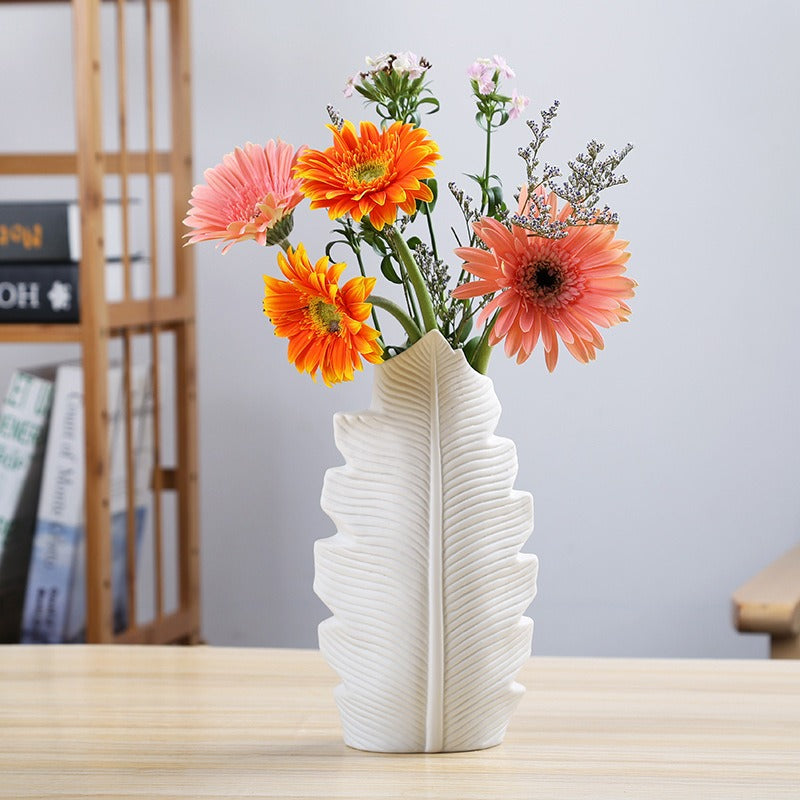 Scandinavian Simple Style Ceramic Vase Decoration Pure White Pigment Roasted Flower Decoration eprolo