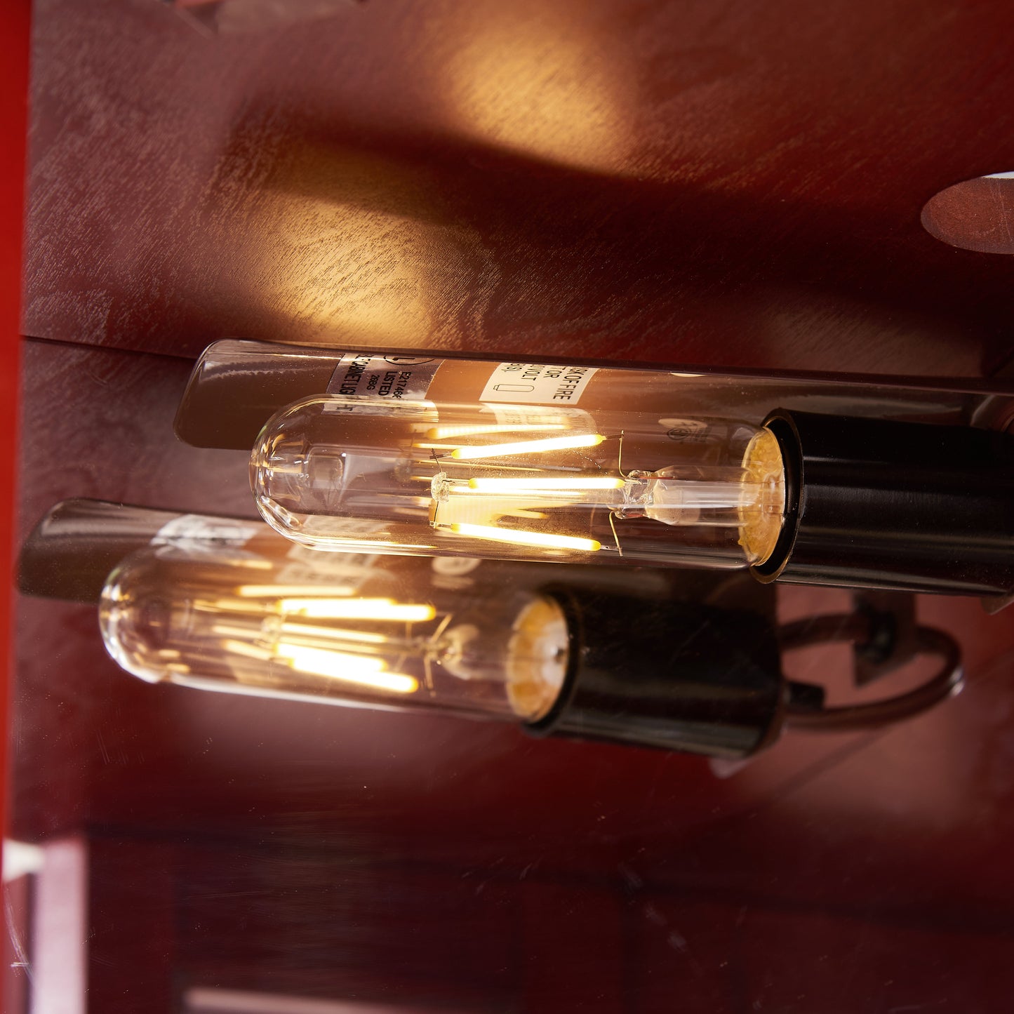 Corner Curio cabinet with illuminated glass display stand and tempered glass door, with adjustable bracket and light bulb eprolo