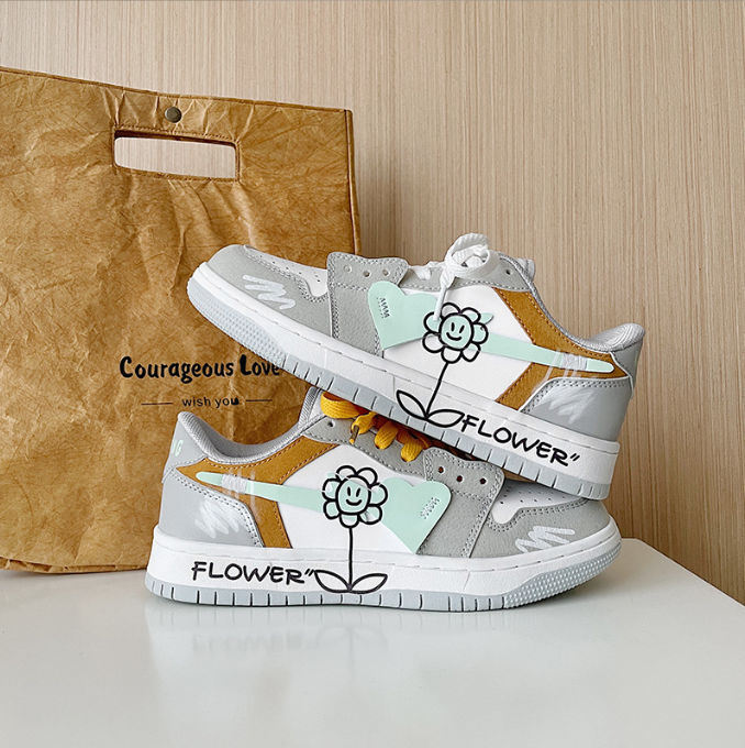 Sunflower Board Shoes – Trendy Skate Sneakers for Style & Performance eprolo
