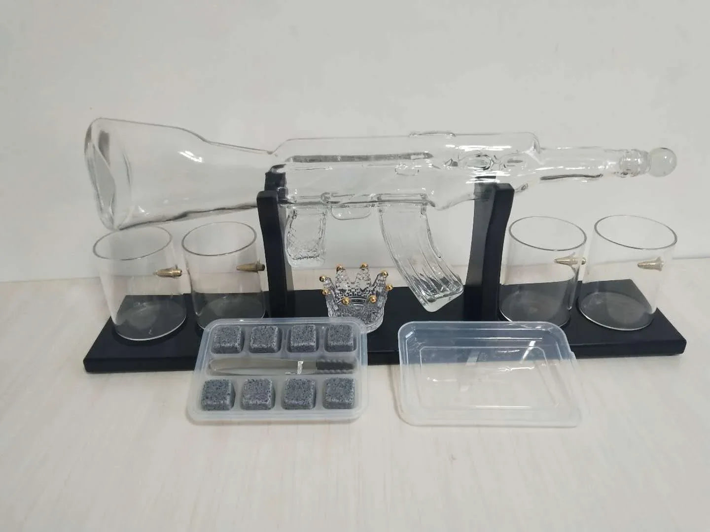 Crystal Glass AK47 Rifle Gun Whiskey Wine Glass Decanter With 4 Whiskey Glasses Set For Liquor,Whiskey,Vodka,Brandy - Shello's Creative Boutique