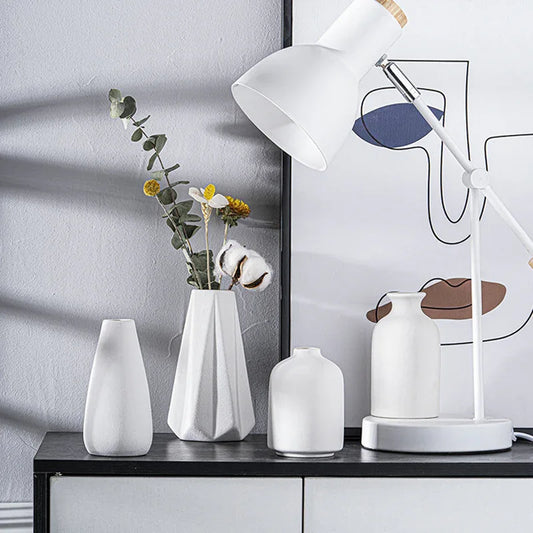 European Style Modern Creative Ceramic Vase – Elegant Home & Office Décor - Shello's Creative Boutique