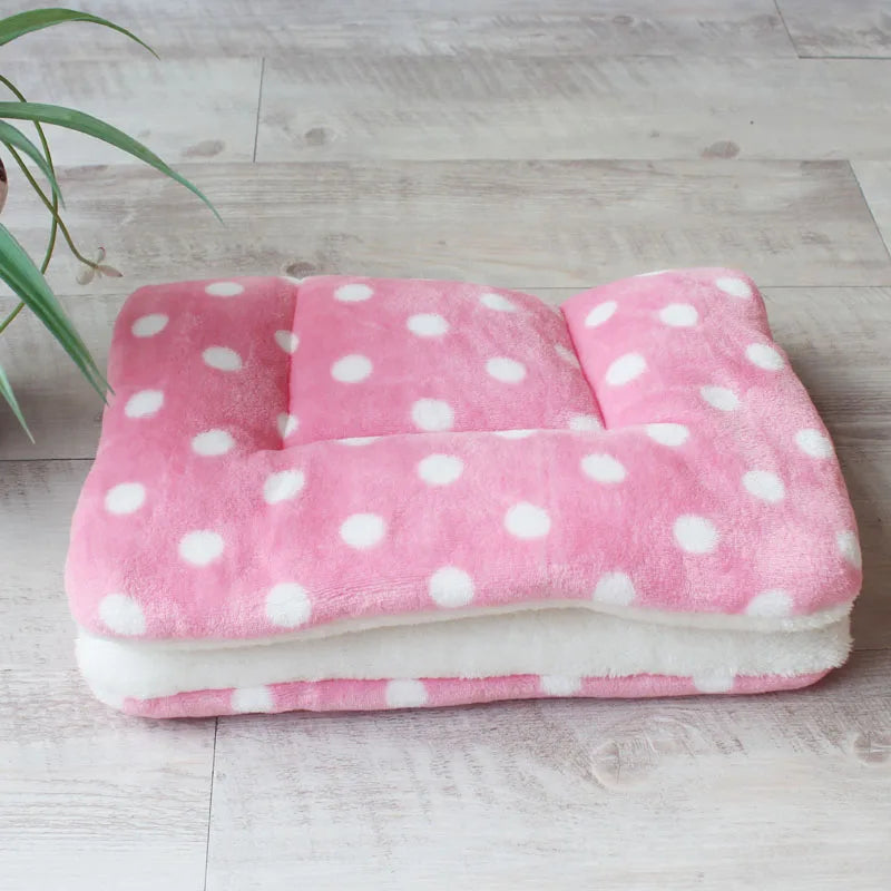 Warm Soft Fleece Pet Mat Travel Cat Litter Dog Blanket Puppy Cushion Pet Pad Dog Bed Cheap 5 Size for Small And Large Dogs eprolo