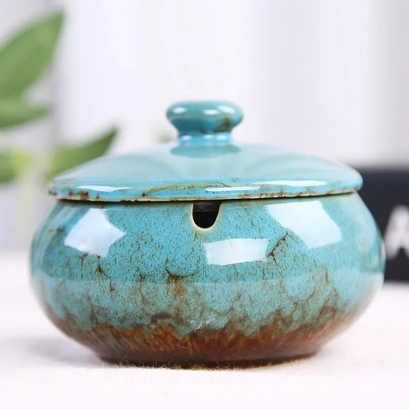 European Ceramic Ashtray with Lid – Kiln Glaze Retro Desktop Ash Tray