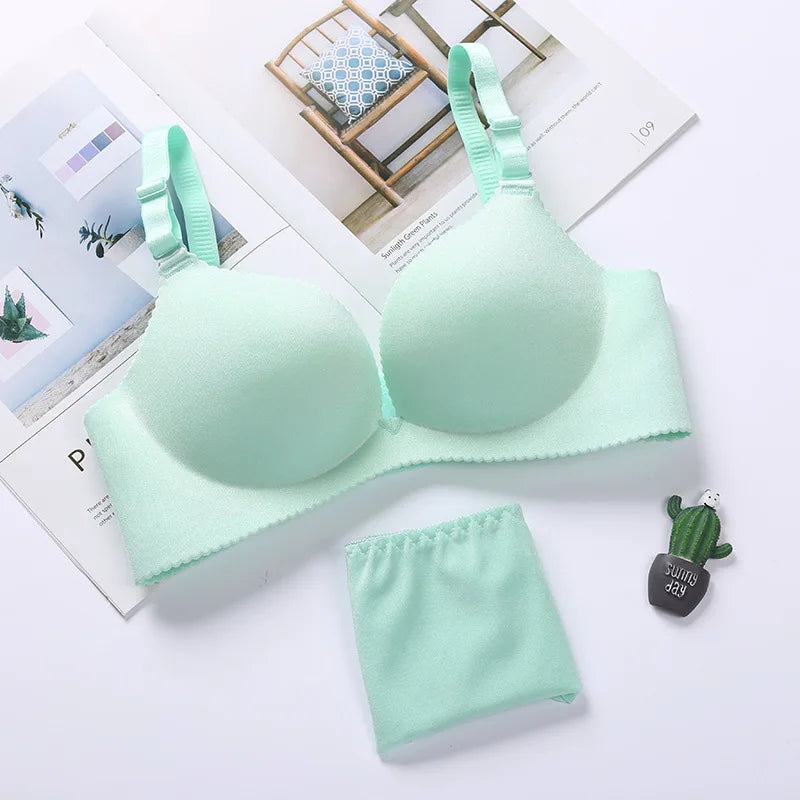 NURRASA Seamless Push-Up Bra & Panty Set – Sexy Floral Wire-Free Lingerie for Women, 3/4 Cup Adjustable Brassiere & Briefs (Sizes 70AB–85AB)