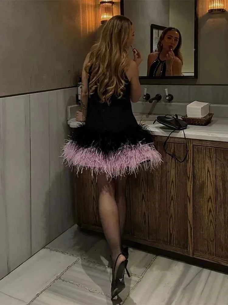 Elegant Evening Dresses Formal Occasion Dress Customized Crystal Prom Dresses Black Satin Pink Feathers Prom Gown Party Gown