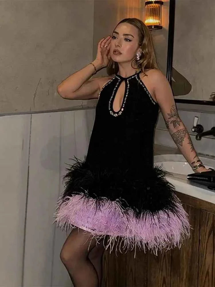 Elegant Evening Dresses Formal Occasion Dress Customized Crystal Prom Dresses Black Satin Pink Feathers Prom Gown Party Gown