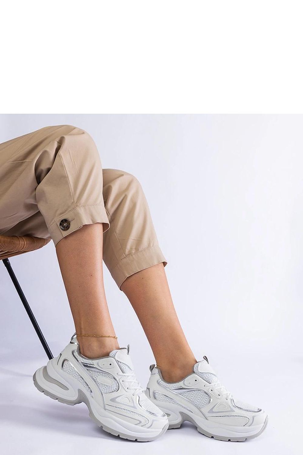 Sneakers model 207129 Solea