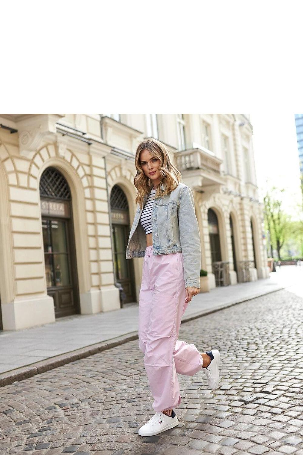 Sneakers model 207304 Solea