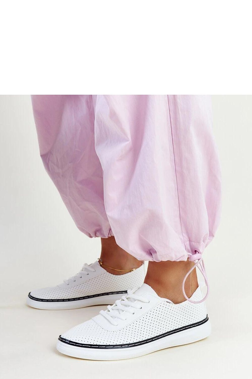 Sneakers model 207328 Solea