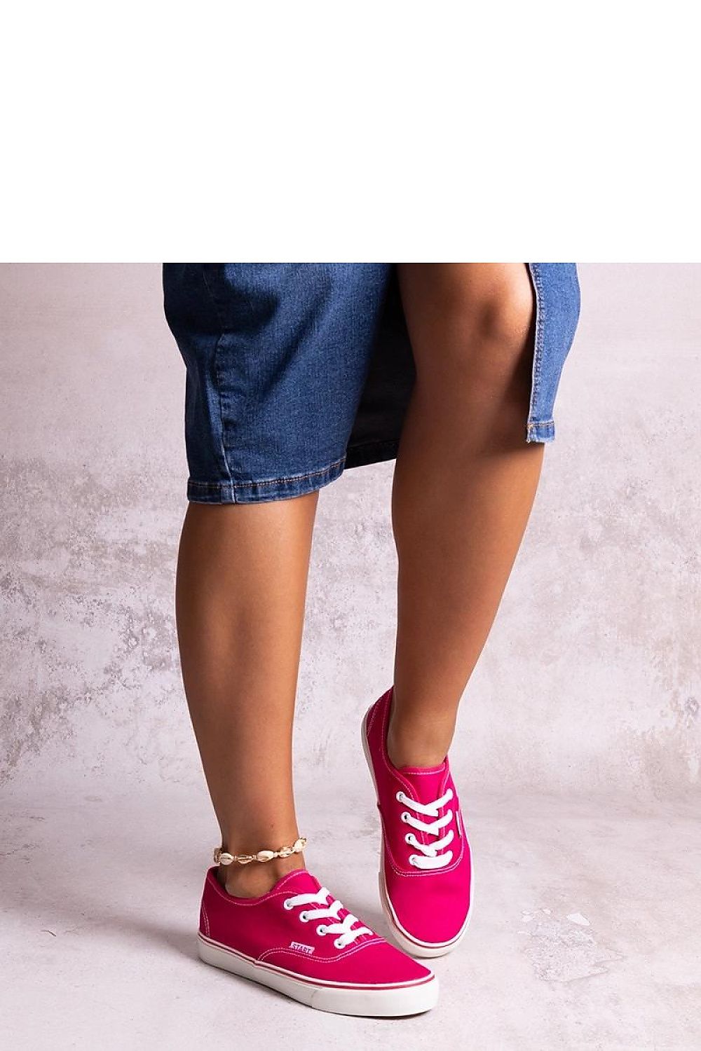 Sneakers model 207336 Solea