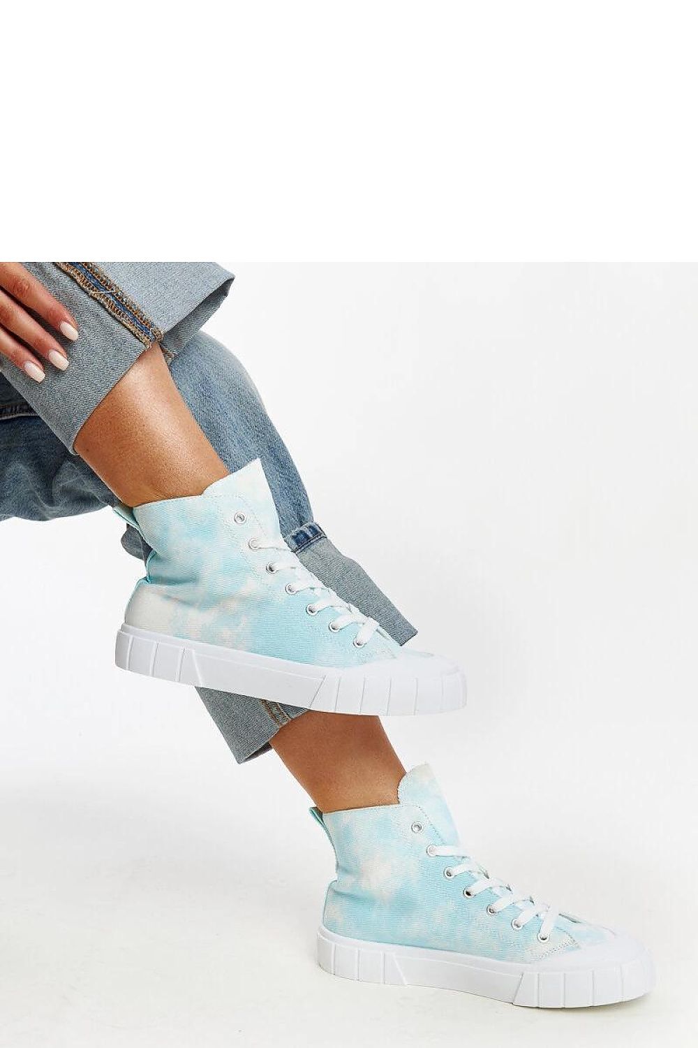 Sneakers model 207370 Solea