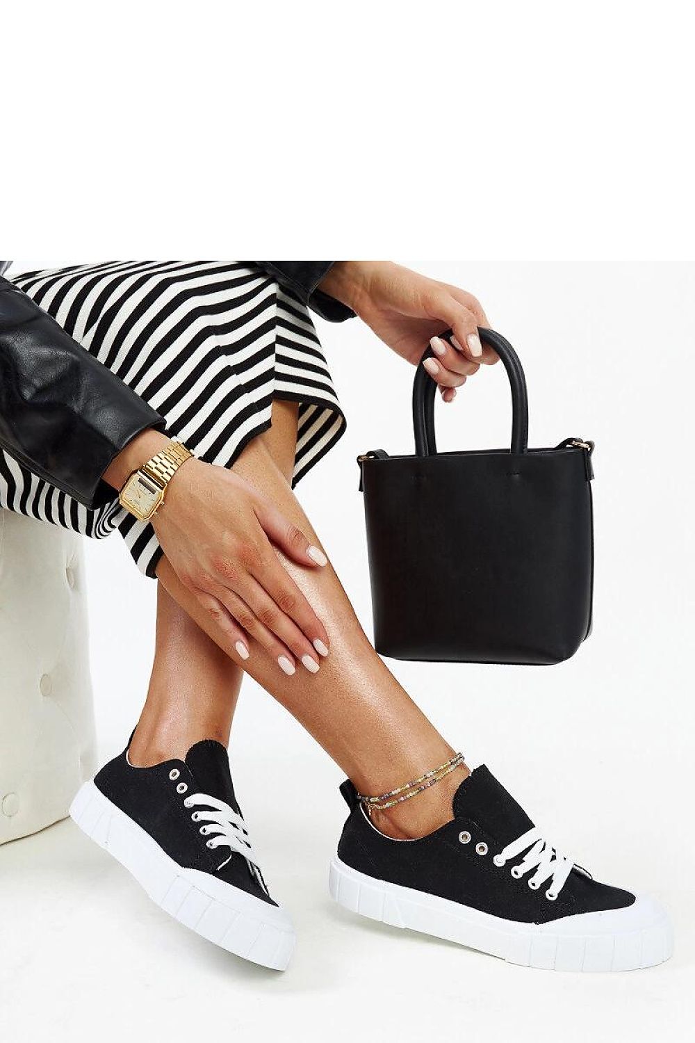 Sneakers model 207375 Solea