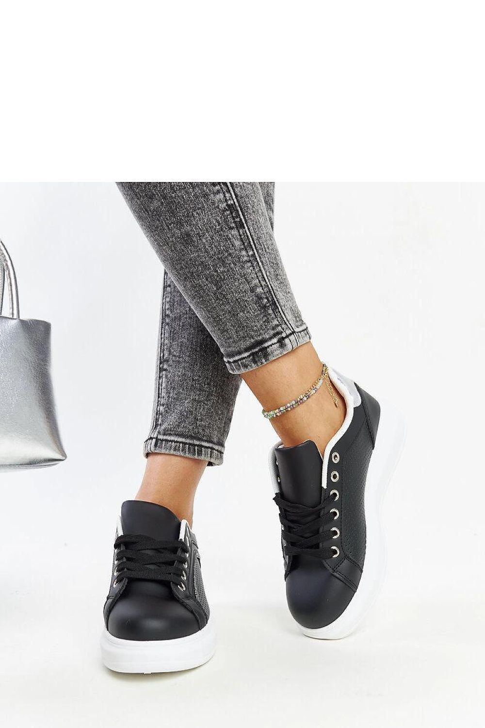 Sneakers model 207400 Solea