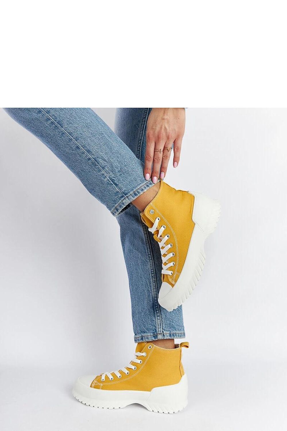 Sneakers model 207549 Solea