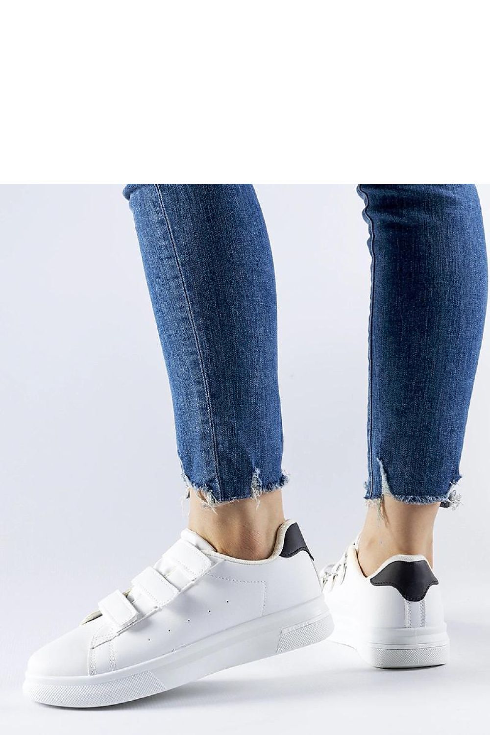 Sneakers model 207575 Solea