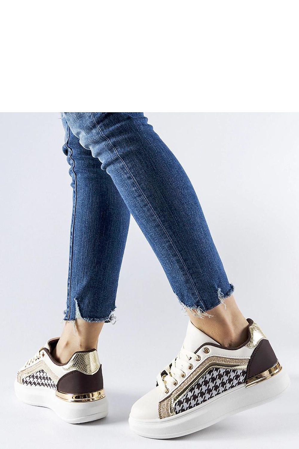 Sneakers model 207580 Solea