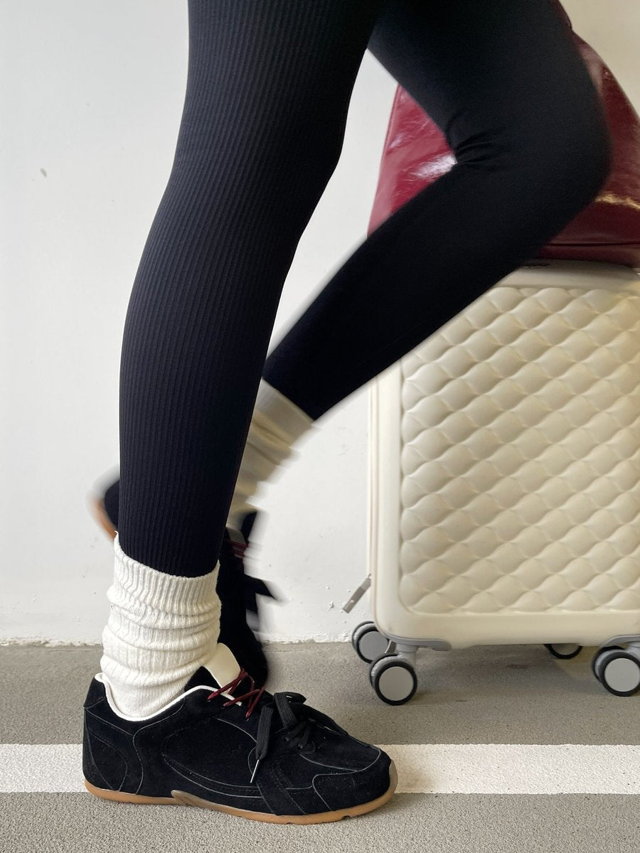 Double Contrast Lace Up Flat Trainers Moda