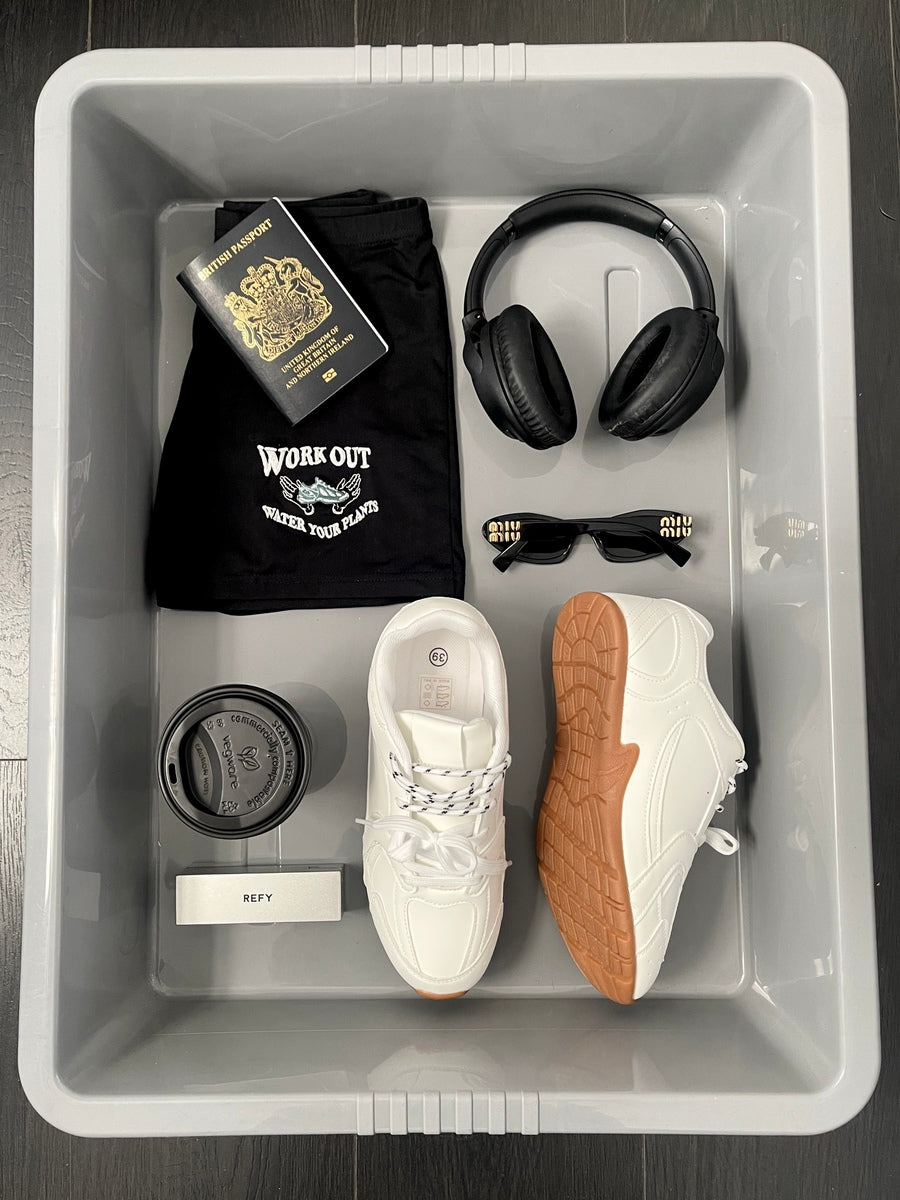 Double Contrast Lace Up Flat Trainers Moda