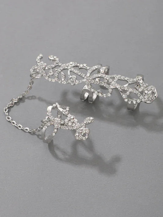 Exaggerated Personality Flower Ring - Hollow Carved Fashion Jewelry with Flower Chain Design - Shello's Creative Boutique
