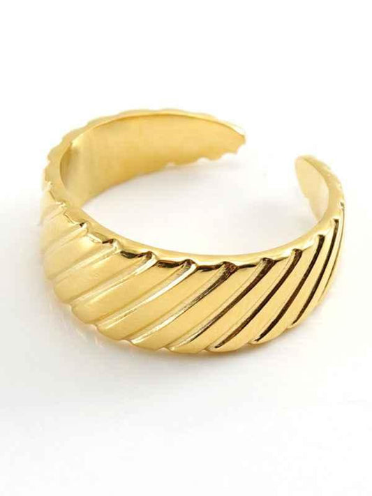 Fashionable Retro Personalized Gold Ring for Stylish Living - Shello's Creative Boutique
