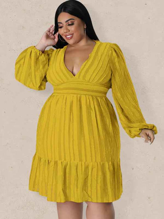 Plus Size Jacquard V-Neck Striped Long-Sleeved Dress