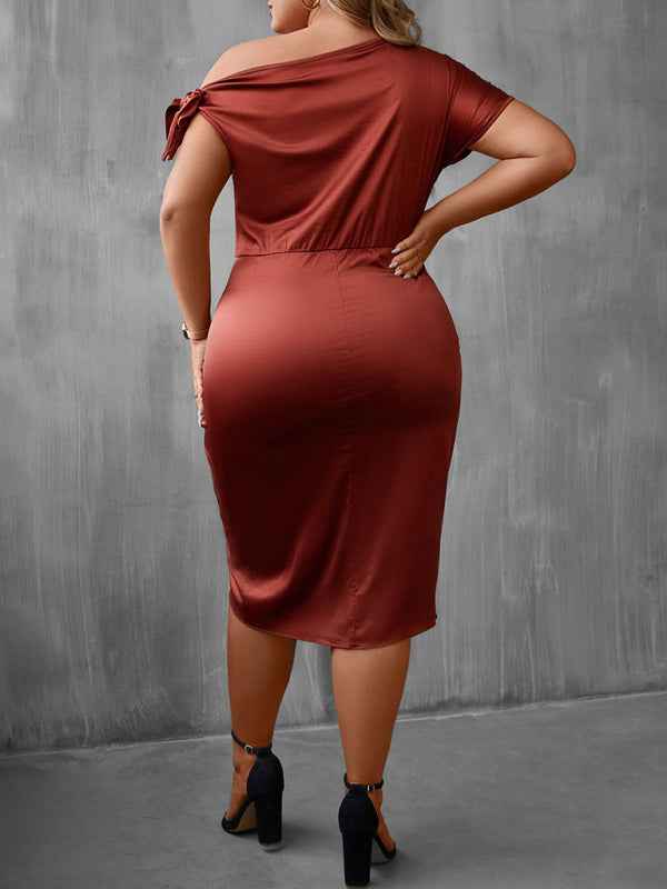 Plus Size Women's Casual Slanted Collar Short-Sleeved Wrap Hip Dress - Chic Comfort