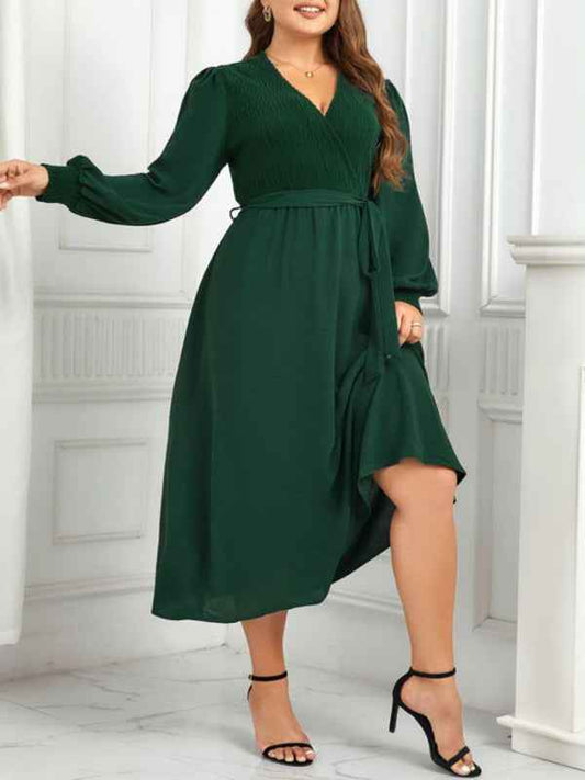 New Plus Size Women's V-Neck Green Design Slimming Dress - Graceful Style for All Seasons