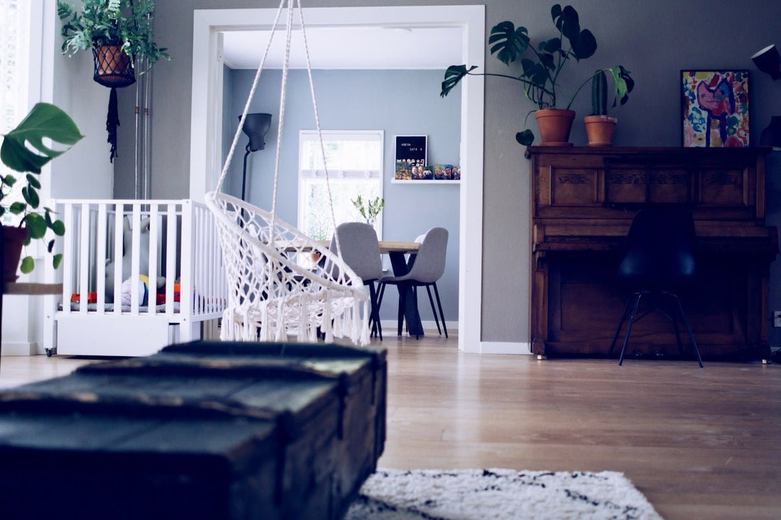 Exploring GZE Rosemary Oil: A Natural Aid for Family-Friendly Household Products Safe Around Children Pets and Furniture - Shello's Creative Boutique