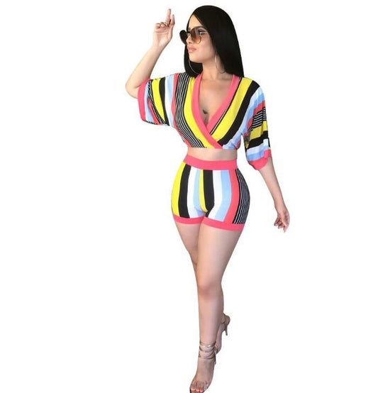 Women's Striped 2-Piece Summer Set - Chic Crop Top & Bodycon Shorts
