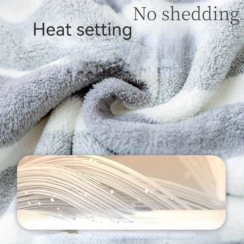 Large Pet Bath Towel - Water-Absorbent Quick-Drying Dog Bathrobe