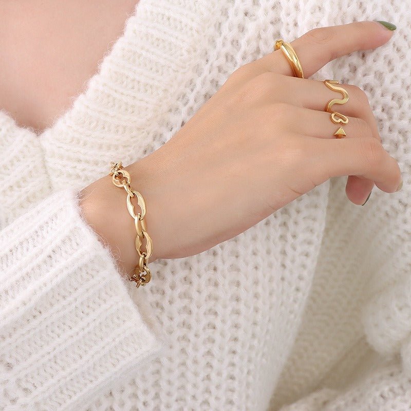 18K Gold Geometric Bracelet & Necklace Set - Shello's Creative Boutique