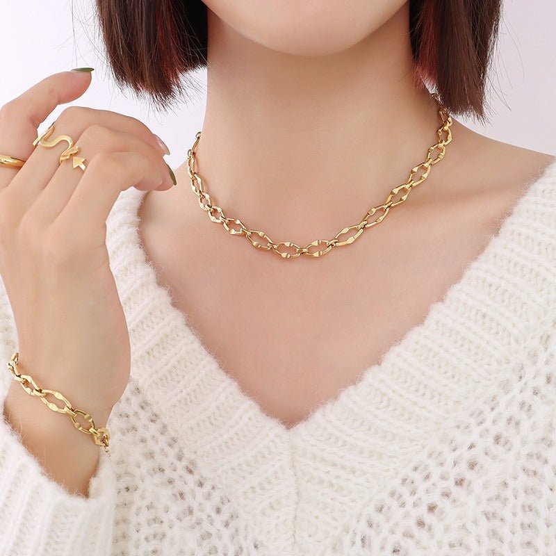 18K Gold Geometric Bracelet & Necklace Set - Shello's Creative Boutique
