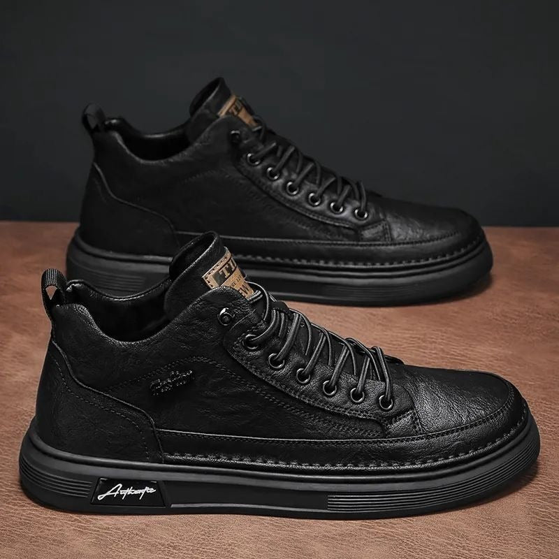 Breathable and waterproof Korean style shoes for men, trendy and versatile black leather shoes, sports and casual board shoes eprolo