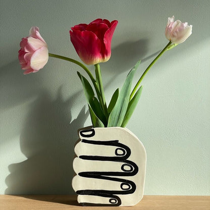 Hand shaped vase beautiful modern decoration creative home desktop resin ornaments eprolo