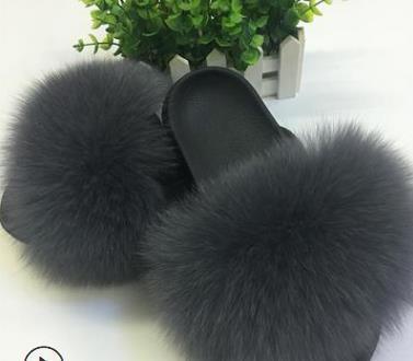 Faux Fur Women's Slippers – Unparalleled Comfort & Chic Style! - Shello's Creative Boutique
