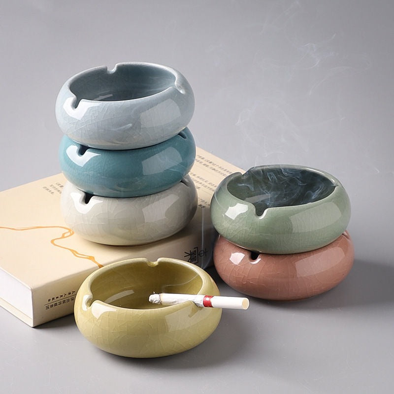 Ceramic ashtray home living room office personality creative retro anti-fly ash ashtray eprolo