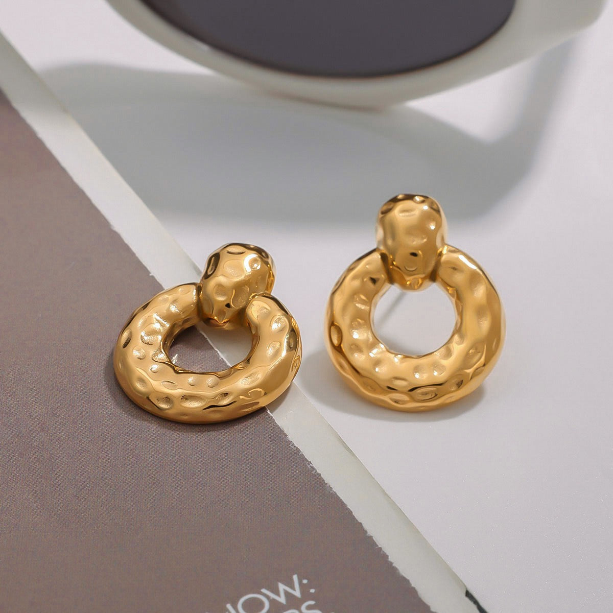 https://shineoss.oss-cn-hongkong.aliyuncs.com/wang/2025/06/25/57b1193c-e4ec-4814-9e1a-b9be4a9c4920.jpg