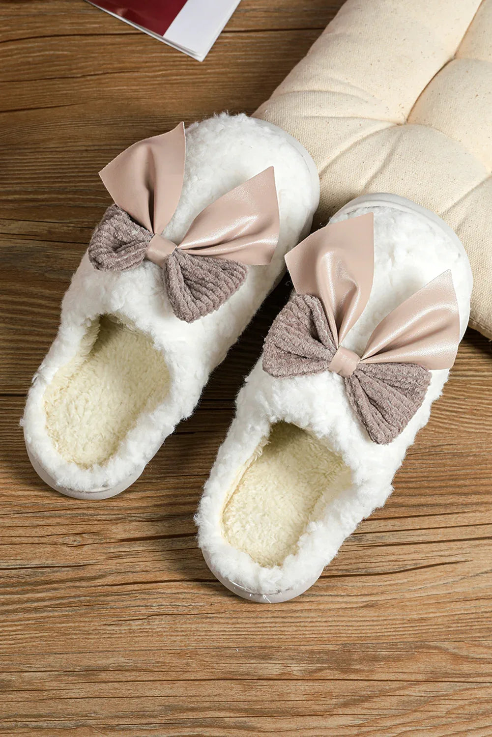 White Contrast Bowknot Applique Plush Winter Slippers - Shello's Creative Boutique