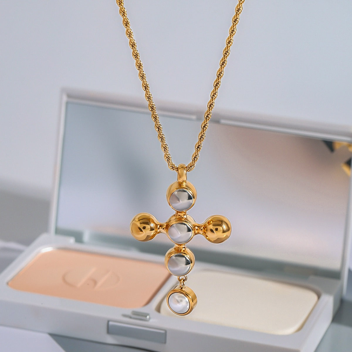 https://shineoss.oss-cn-hongkong.aliyuncs.com/wang/2025/07/03/62de3608-312d-42de-b9dc-7118f29dbdeb.jpg
