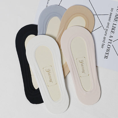 Ice Silk Invisible Boat Socks – Ultra-Thin, Non-Slip Comfort for Women