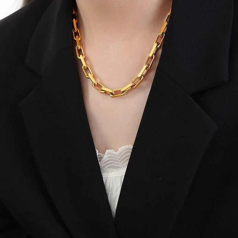18K Gold Cuban Chain Thick Chain Design High-end Bracelet Necklace - Shello's Creative Boutique