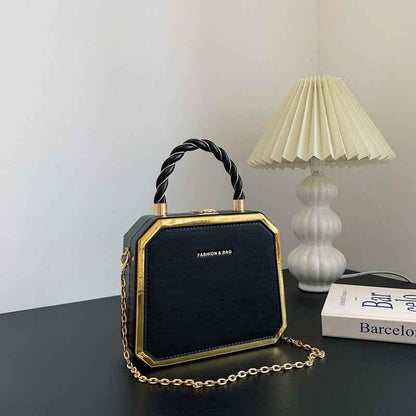 Shello's Creative Boutique – Fashionable Small Square Chain Crossbody Bag - Shello's Creative Boutique