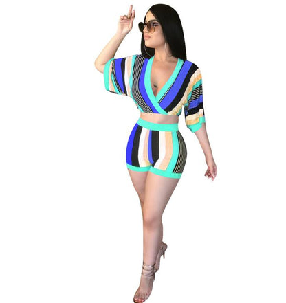 Women's Striped 2-Piece Summer Set - Chic Crop Top & Bodycon Shorts