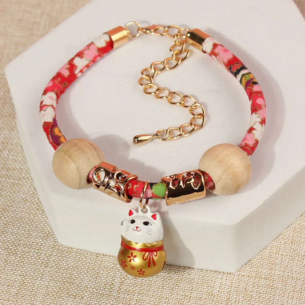 Cute Bell Cat Collar - Flea & Lice Removal Protection - Shello's Creative Boutique