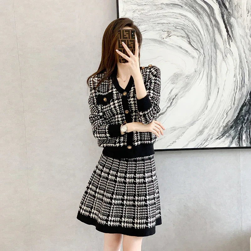 Short person wearing fashionable casual suit for women in autumn and winter, small fragrant style sweater, A-line skirt, knitted two-piece set skirt - Shello's Creative Boutique