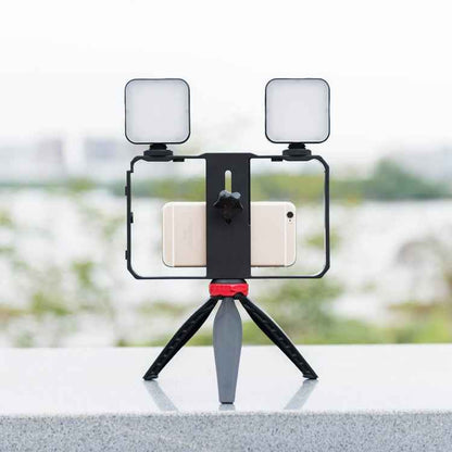 YELANGU PC203 YLG1801C Vlogging Live Broadcast LED Selfie Light Smartphone Video Rig Handle Stabilizer Plastic Bracket Tripod Kits
