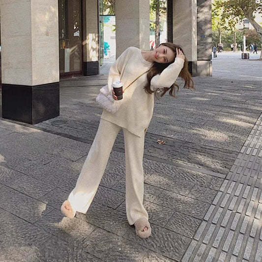 Knitted Sweater Suit Women's Autumn And Winter New Style Net Red Fashion Temperament Wide Leg Pants Two-Piece Set - Shello's Creative Boutique