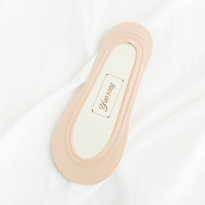 Ice Silk Invisible Boat Socks – Ultra-Thin, Non-Slip Comfort for Women